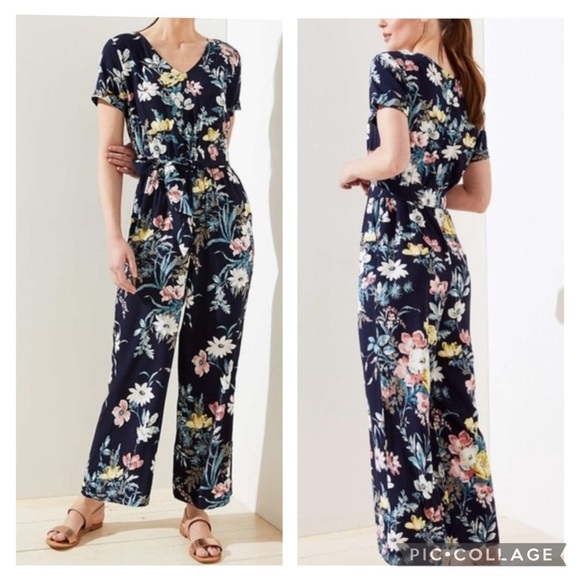 Ann Taylor Loft Wide Leg Floral V-Neck Romper Jumpsuit Women’s size 4 - Picture 1 of 10
